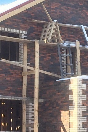 фото домов из кирпича Баварская кладка Кирпич в Иркутске. Баварская кладка